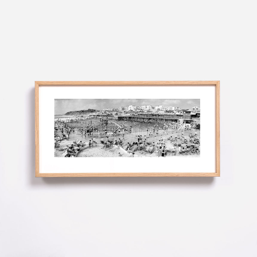 Light oak frame | מסגרת אלון בהיר