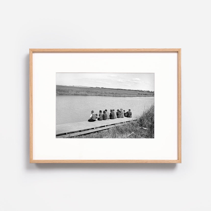 Light oak frame