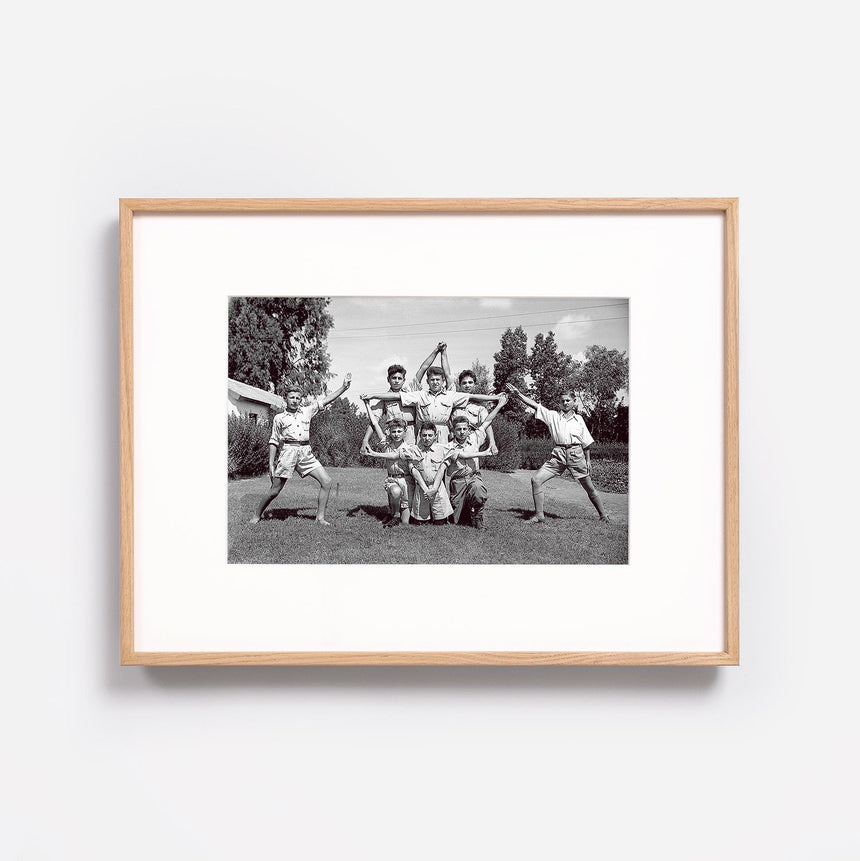 Light oak frame