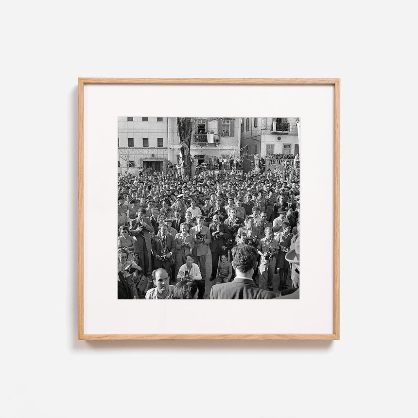 Light oak frame