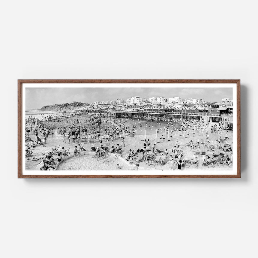 Dark oak frame