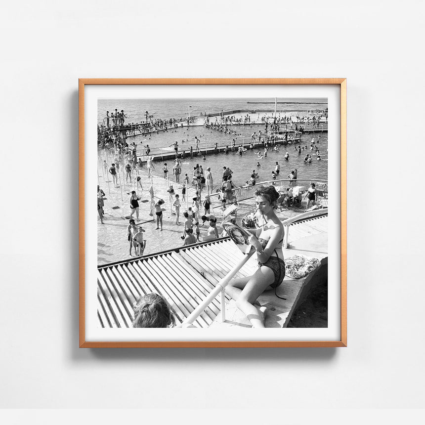 Gordon Swimming Pool- Lady in bikini