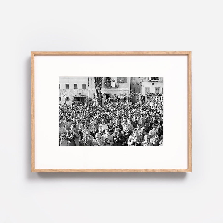 Light oak frame
